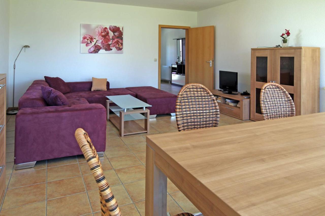 Ummanz Ferienhaus Luessvitz מראה חיצוני תמונה
